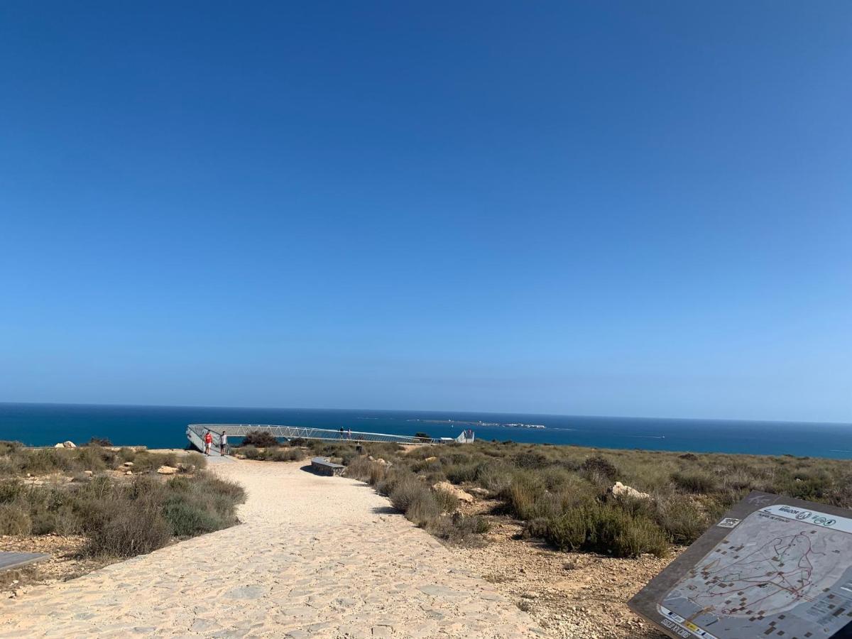 Adosado Tranquilo Con Piscina Y Vistas Al Mar Puerto Marino Exterior foto